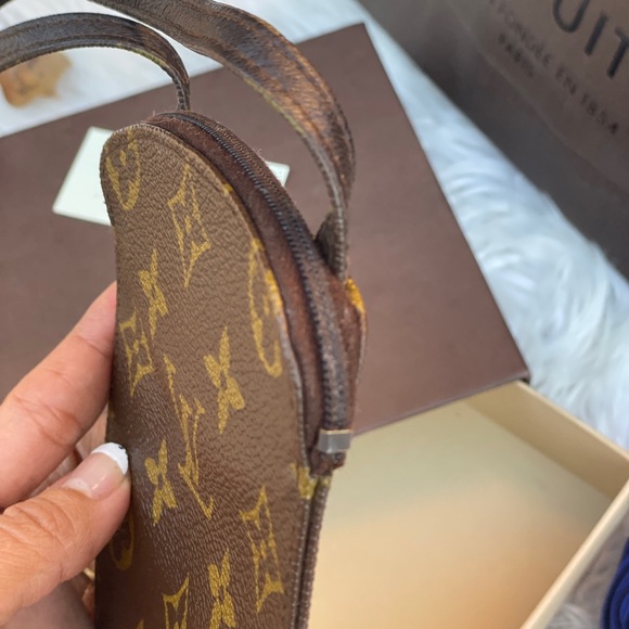 💖RARE 💖LOUIS VUITTON Pochette Secret Shoulder - Picture 15 of 17